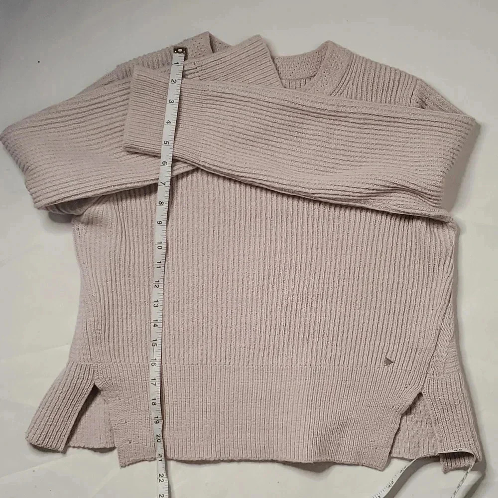 SYSTEM Pullover  50% wool Cropped Pastel Sweater Sz Small Oversized - Picture 3 of 8